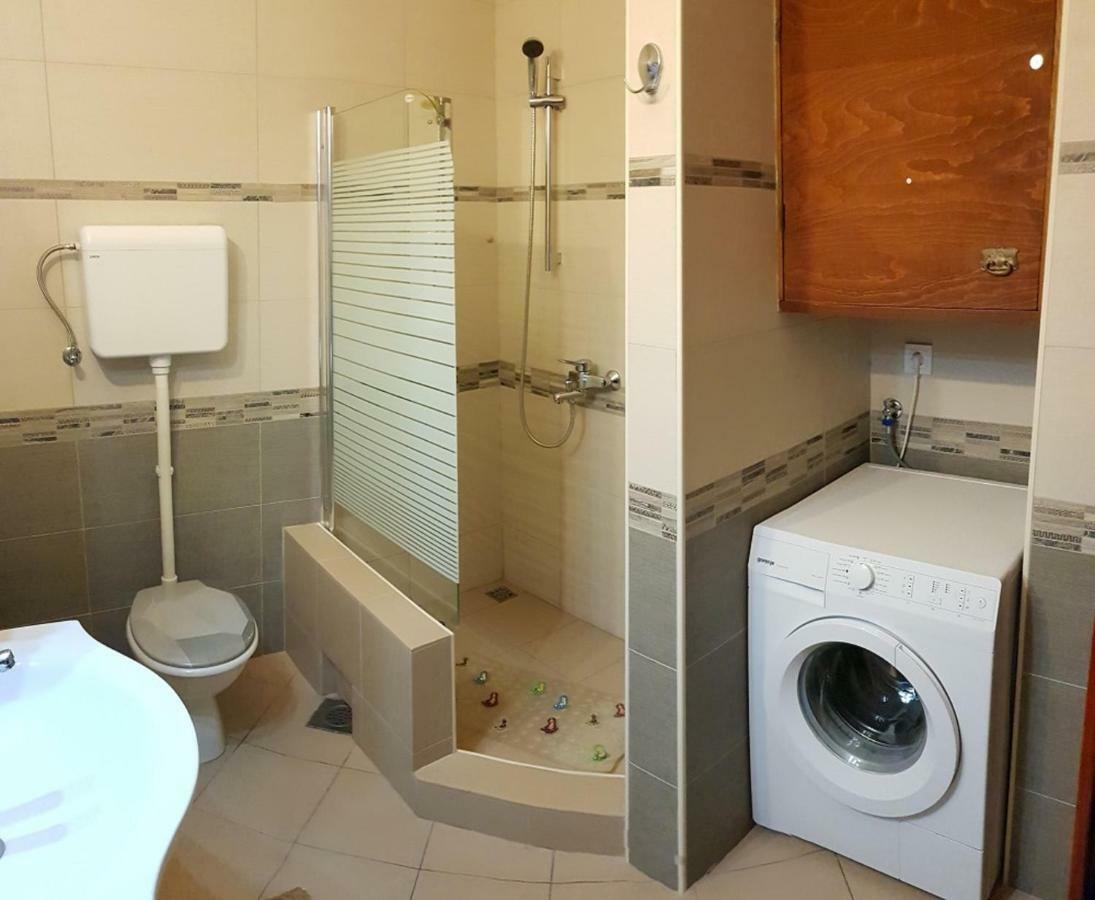 Apartment Lise Dubrovnik Bagian luar foto